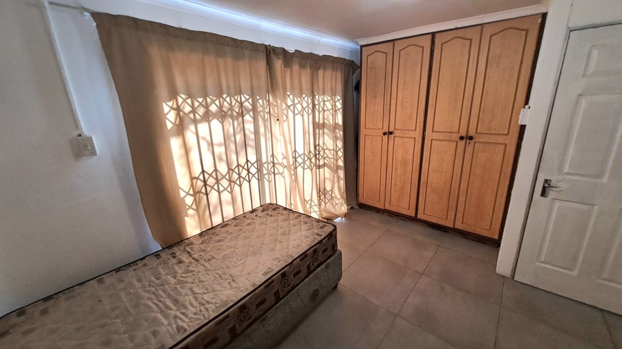 17 Bedroom Property for Sale in Universitas Free State